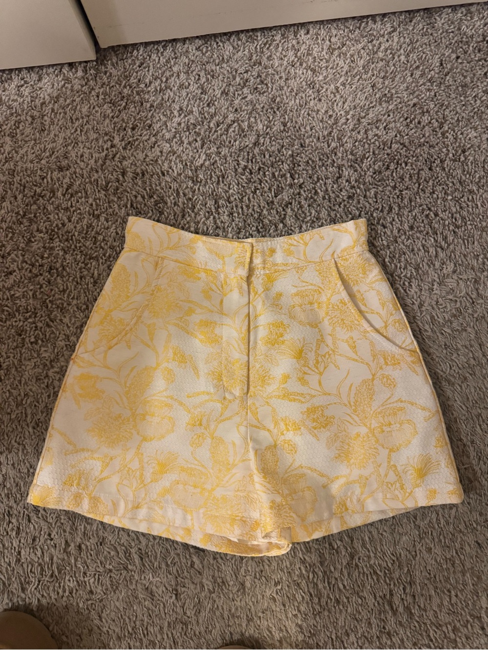 Amanda uprichard shorts size xs